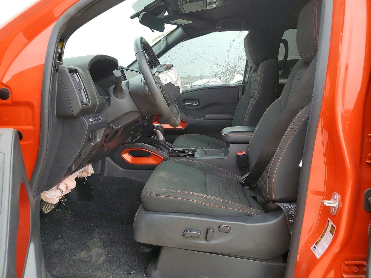 2025 NISSAN Frontier