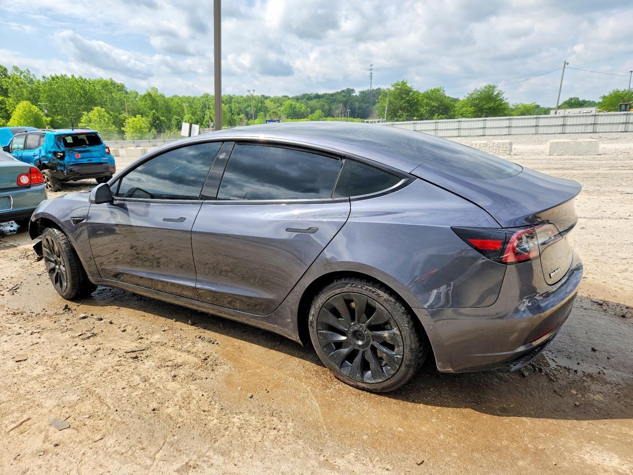 2021 TESLA MODEL 3