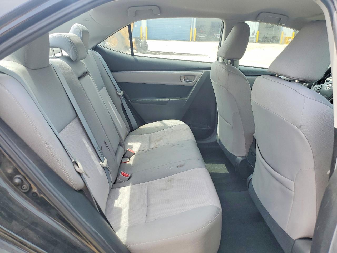 2015 TOYOTA COROLLA