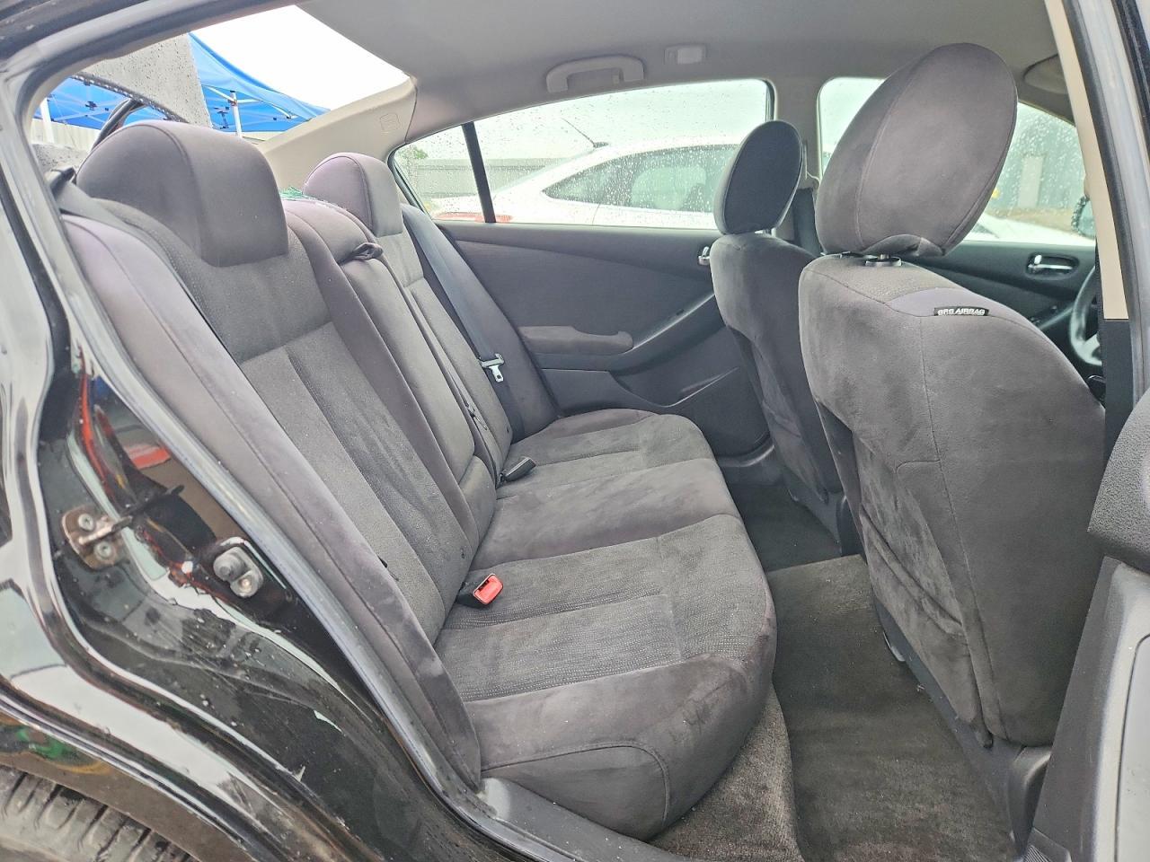 2010 NISSAN ALTIMA