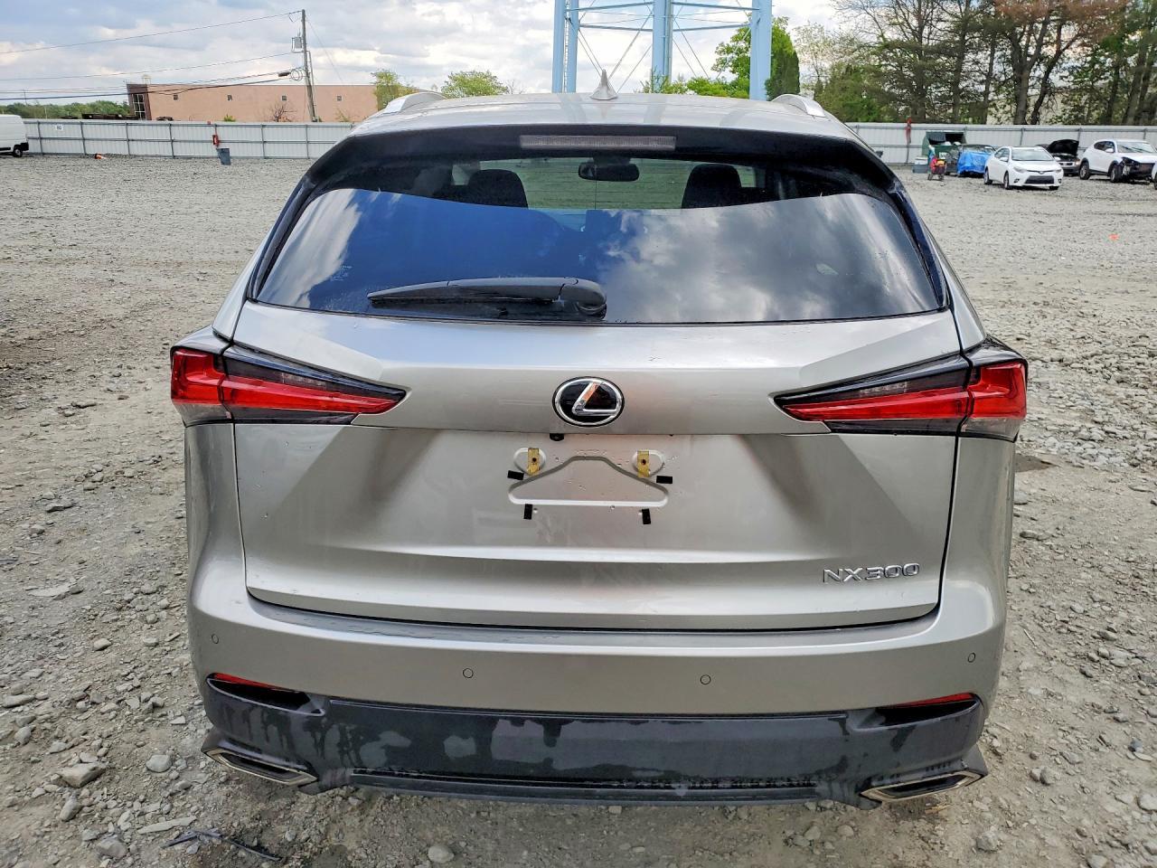 2021 LEXUS NX 300