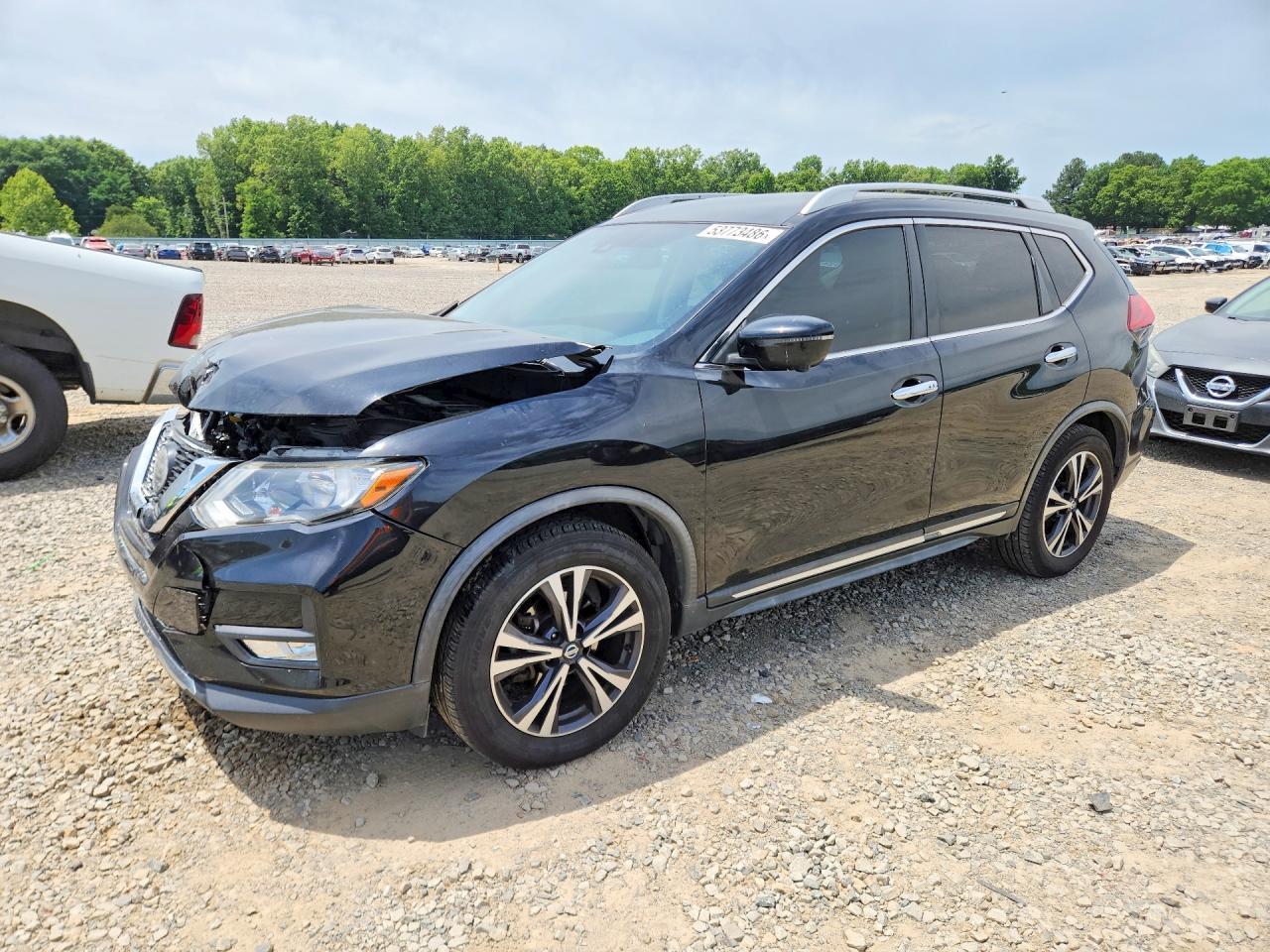 2018 NISSAN ROGUE