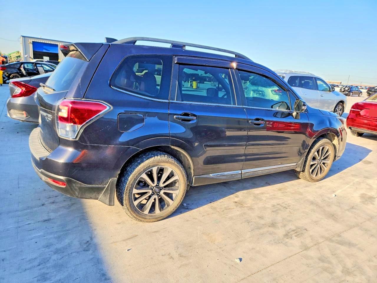 2017 SUBARU FORESTER