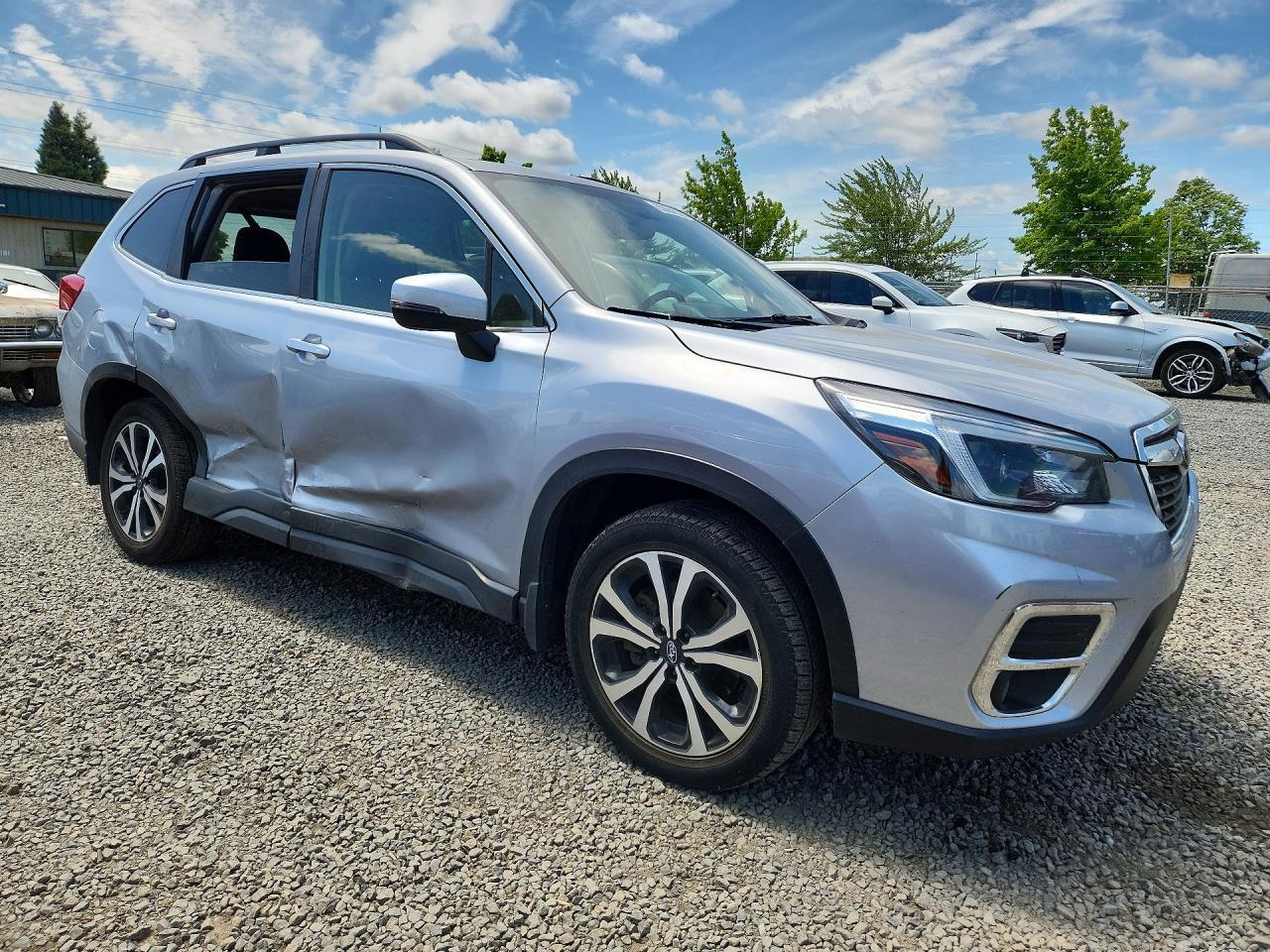 2021 SUBARU FORESTER