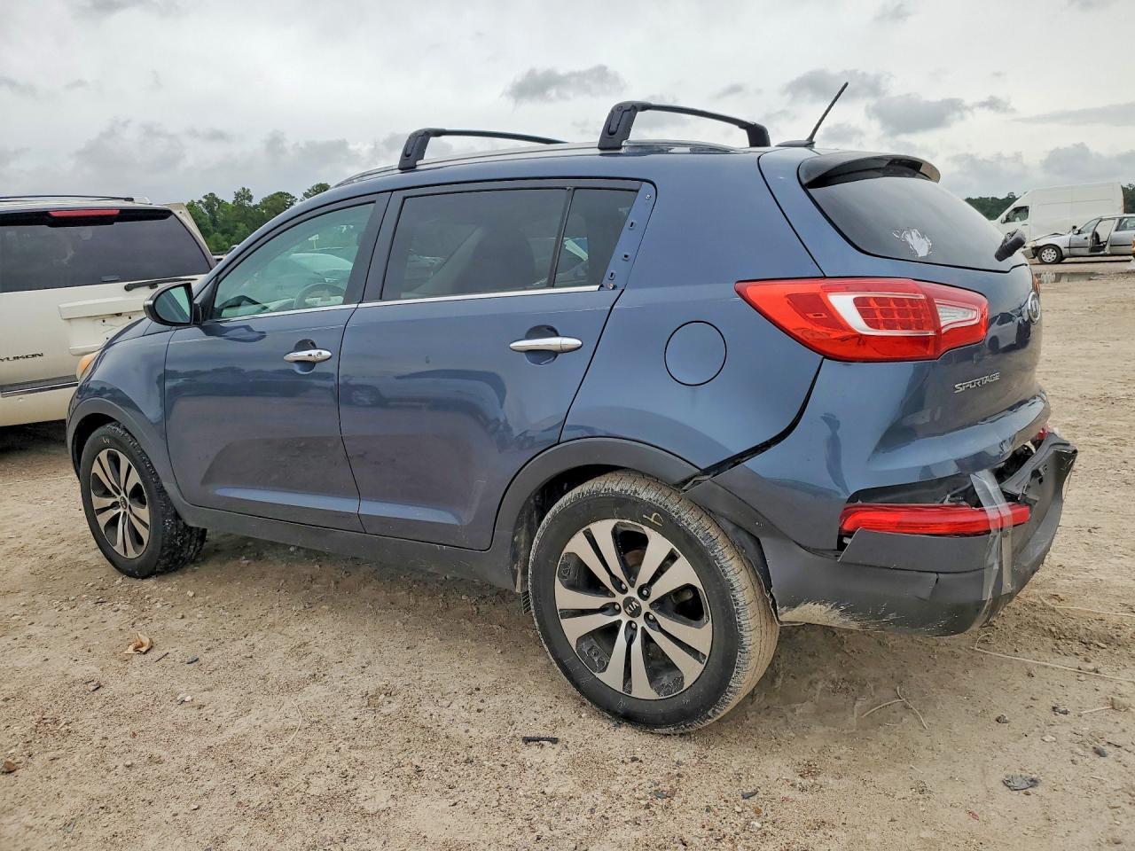 2012 KIA SPORTAGE