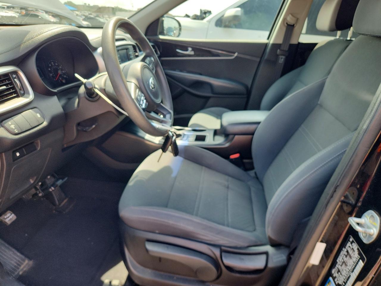 2017 KIA SORENTO