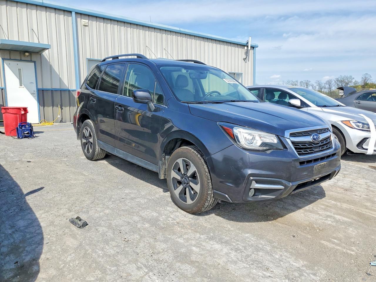 2017 SUBARU FORESTER