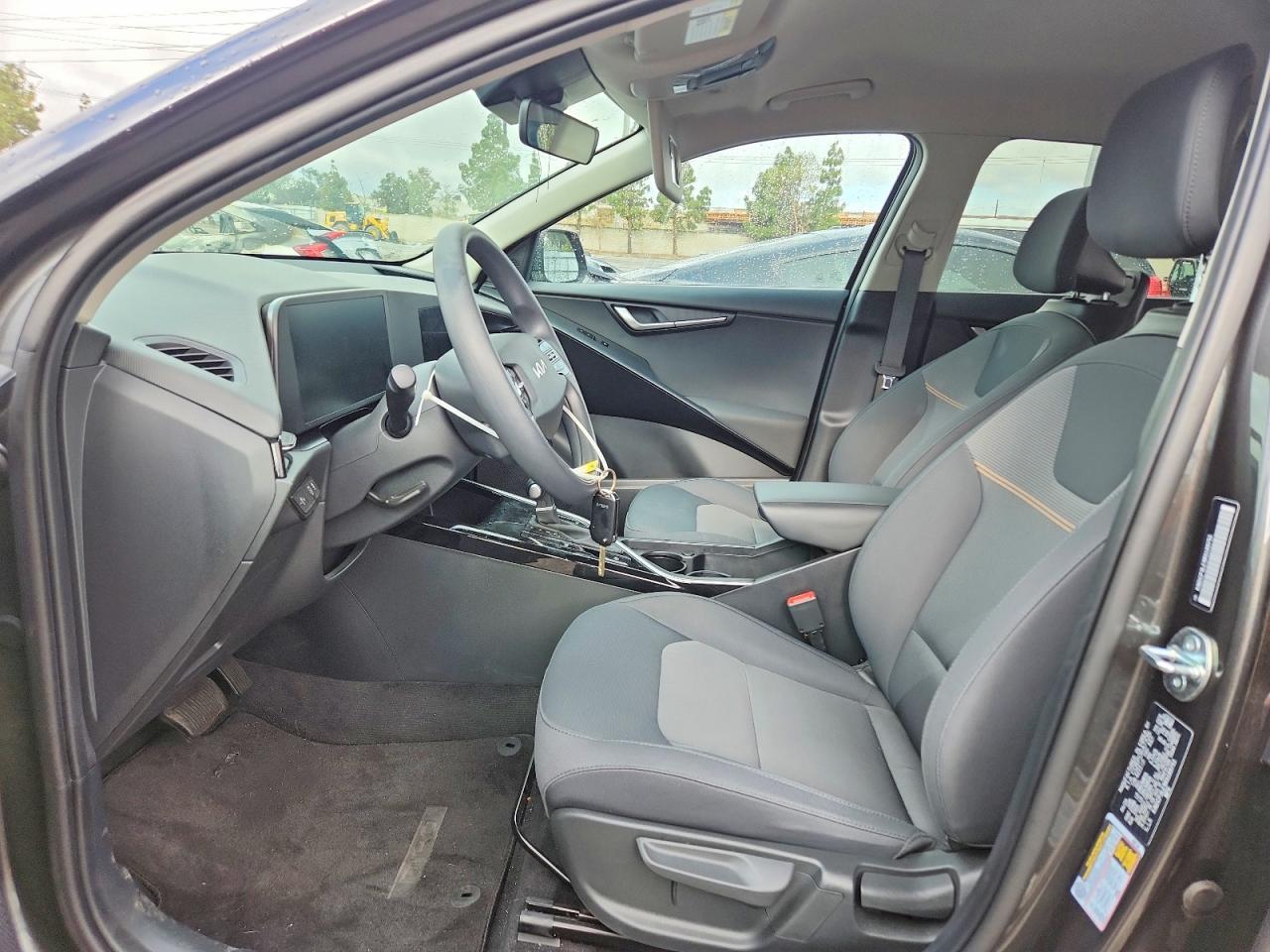 2024 KIA Niro