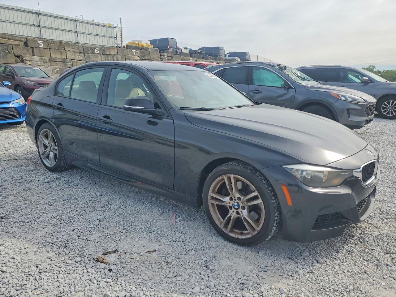2013 BMW 3 SERIES