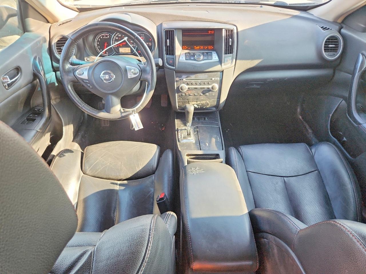 2013 NISSAN Maxima