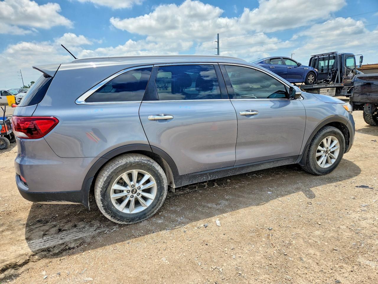 2020 KIA SORENTO
