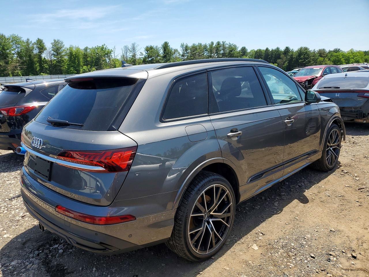 2020 AUDI Q7