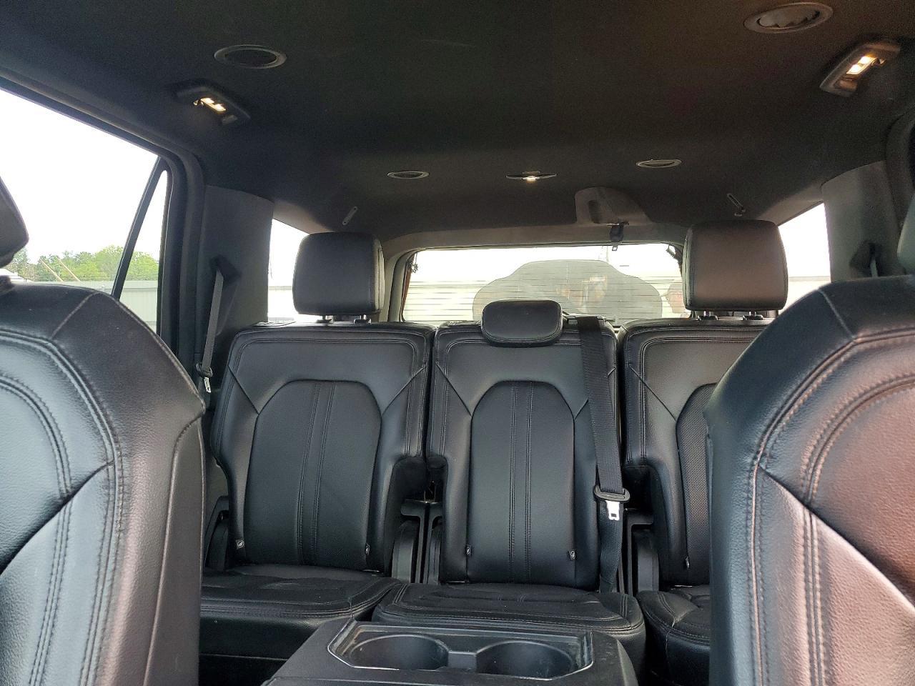 2021 FORD Expedition