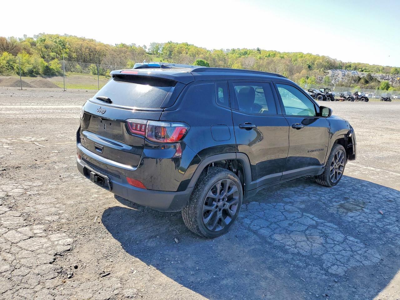 2021 JEEP Compass