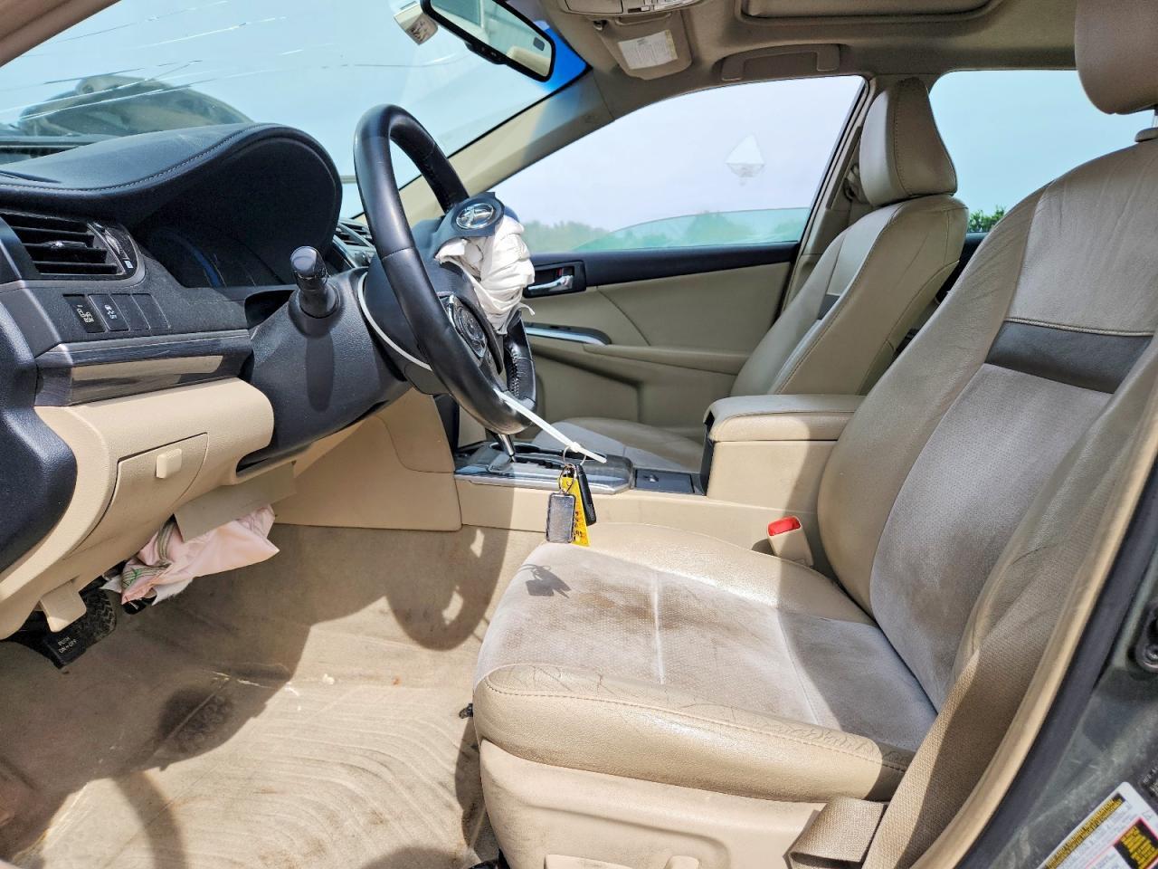 2012 TOYOTA CAMRY