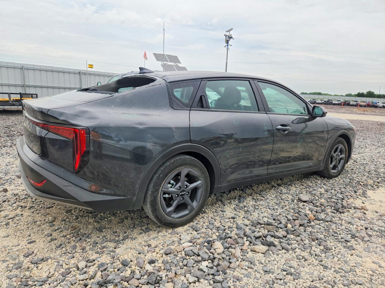 2025 KIA K4
