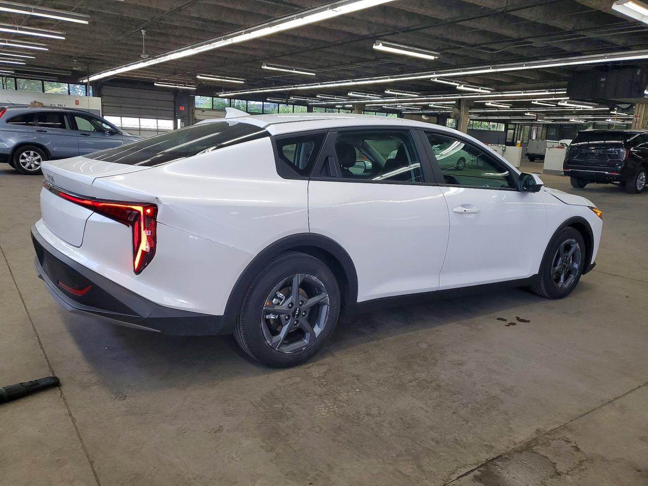2026 KIA K4