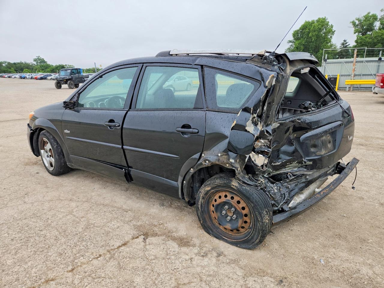 2004 PONTIAC VIBE
