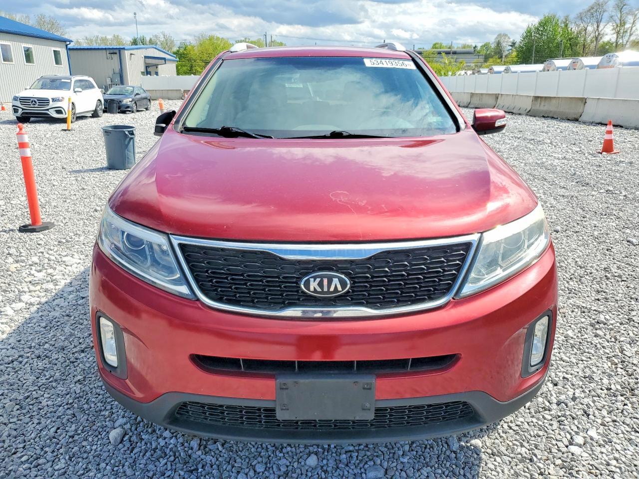 2015 KIA SORENTO