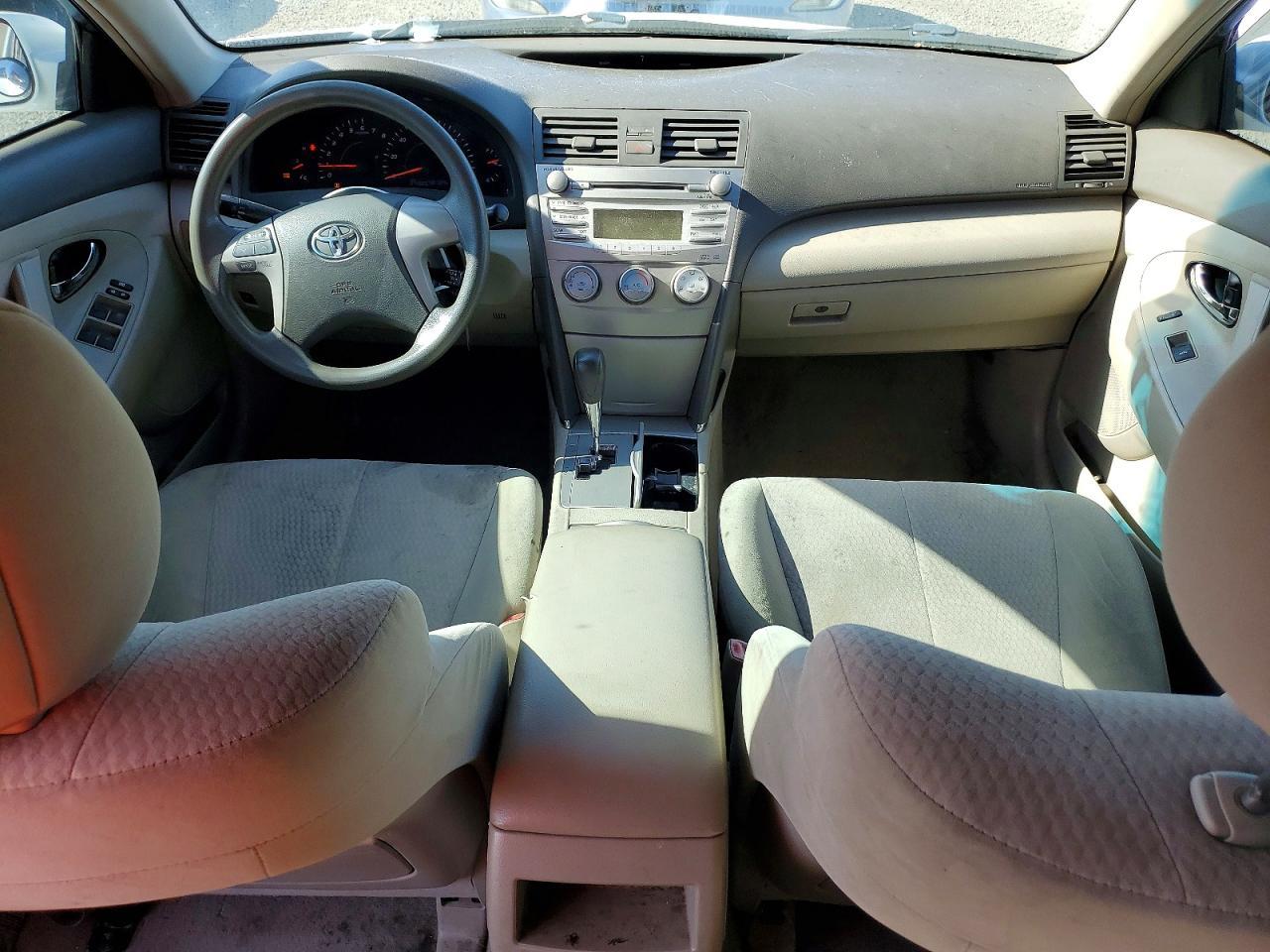 2011 TOYOTA CAMRY