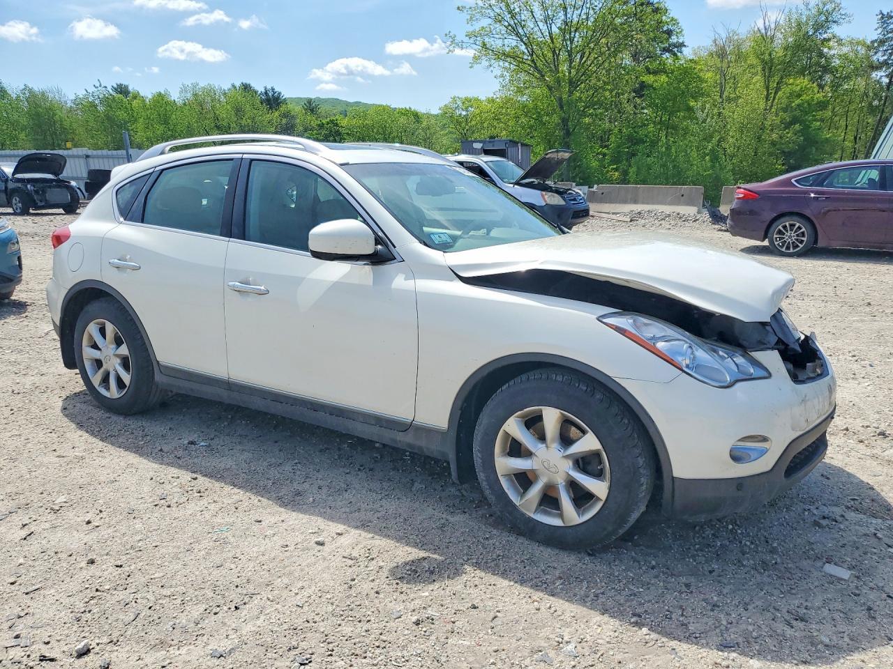 2010 INFINITI EX35
