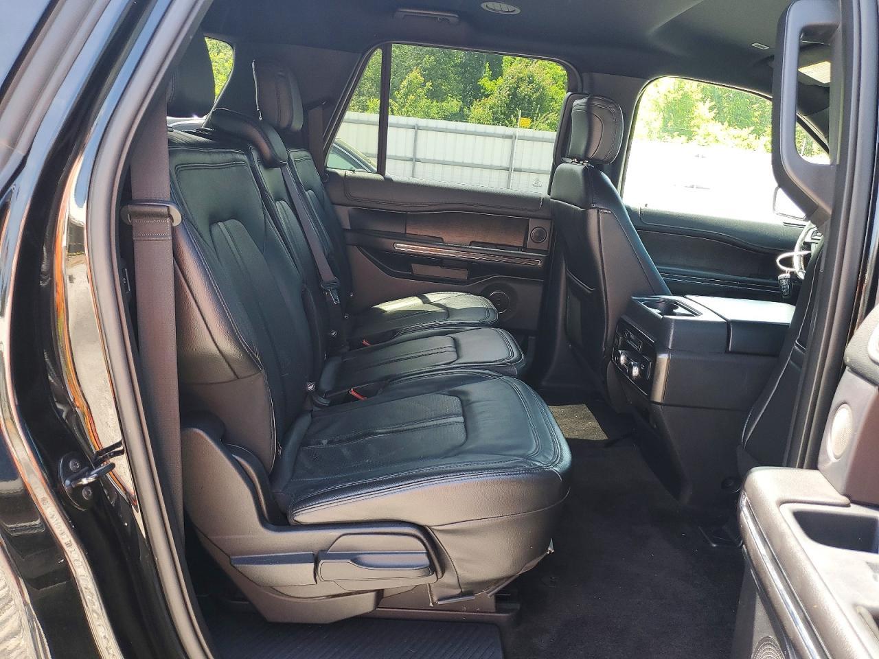 2018 FORD Expedition