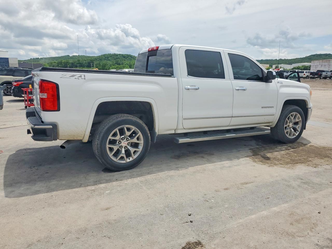 2015 GMC Sierra
