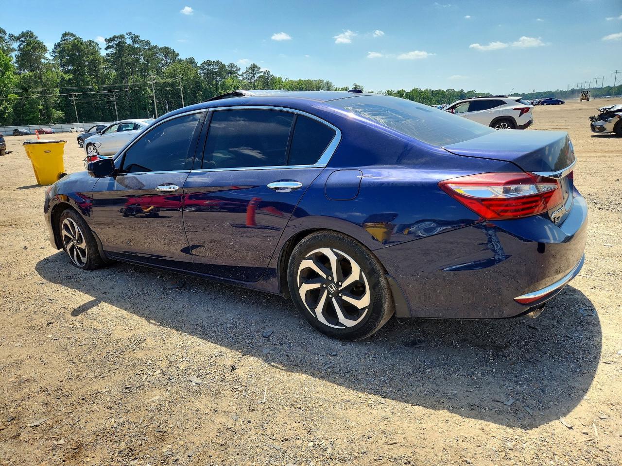 2016 HONDA ACCORD