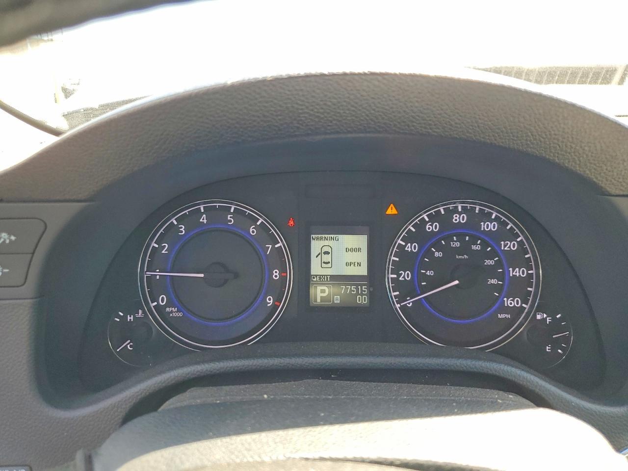2011 INFINITI G37
