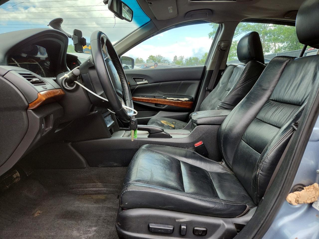 2011 HONDA ACCORD