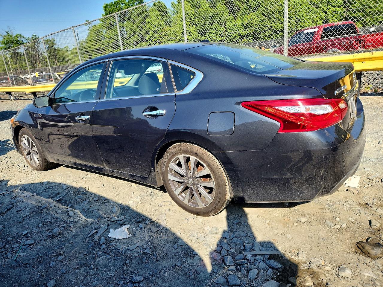 2017 NISSAN ALTIMA