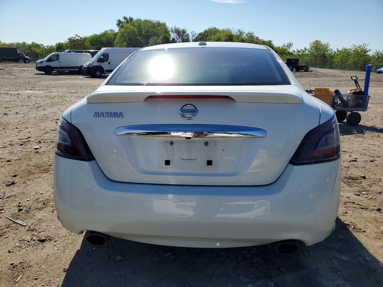 2013 NISSAN Maxima