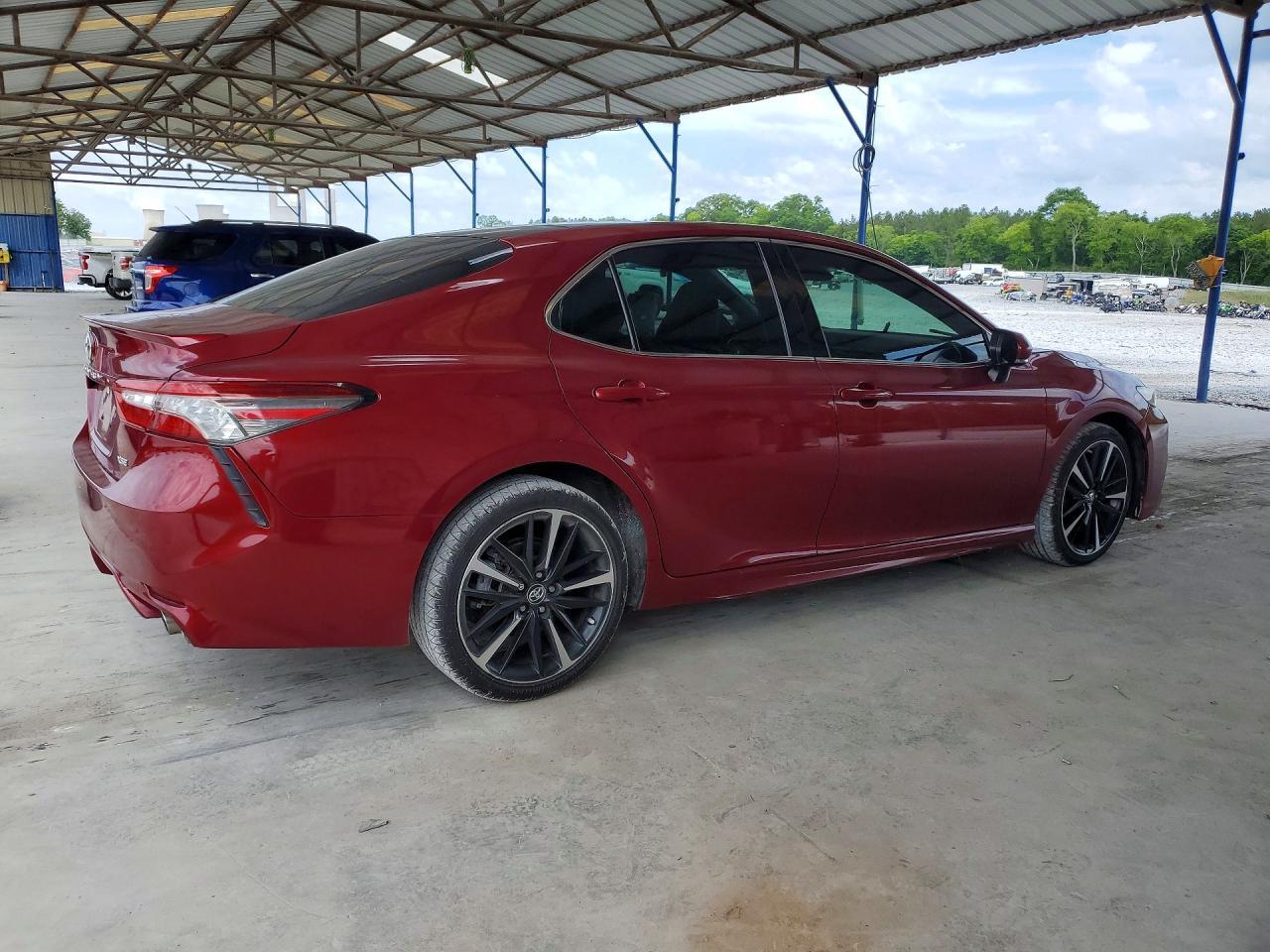 2018 TOYOTA CAMRY