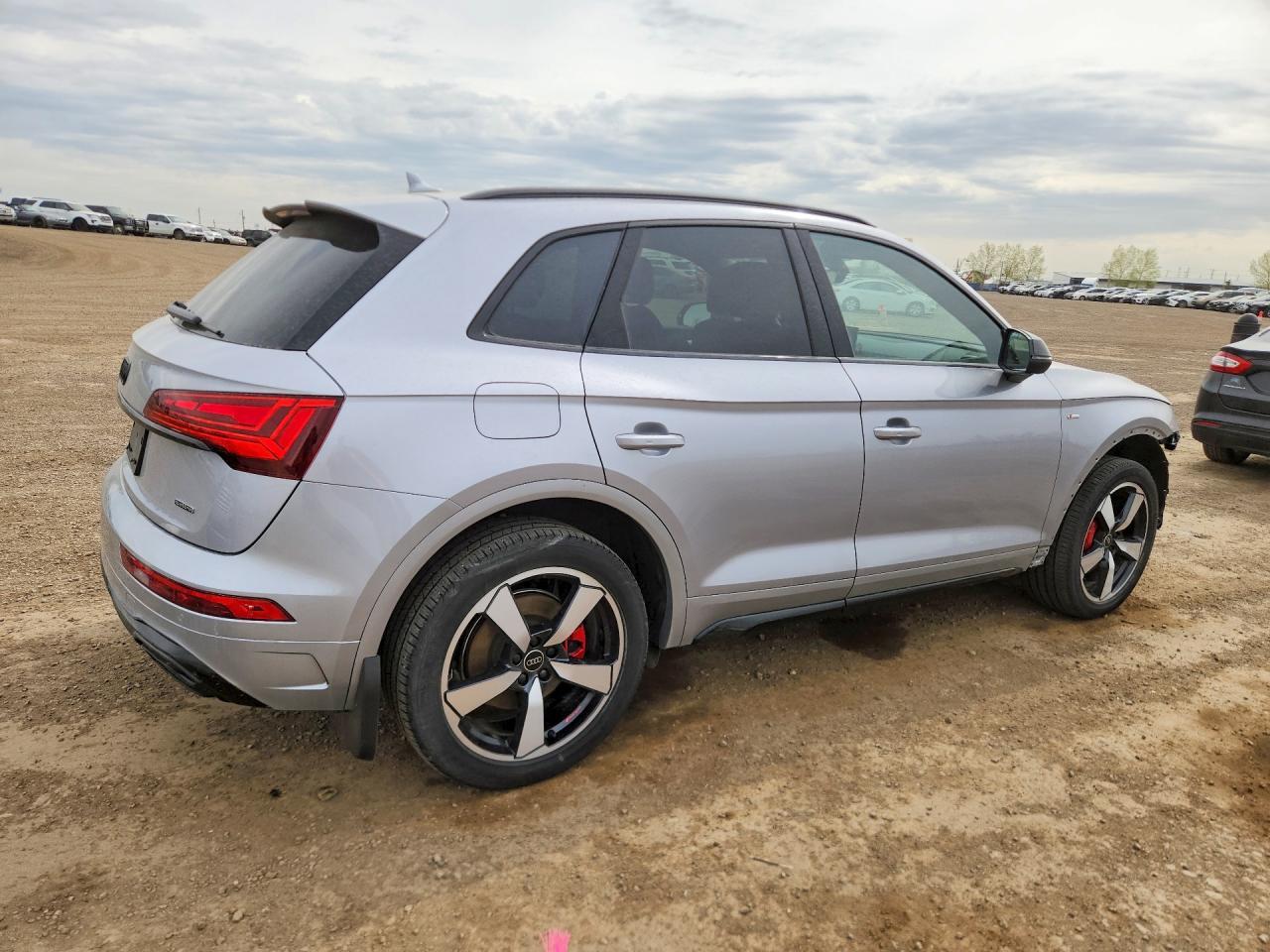 2024 AUDI Q5