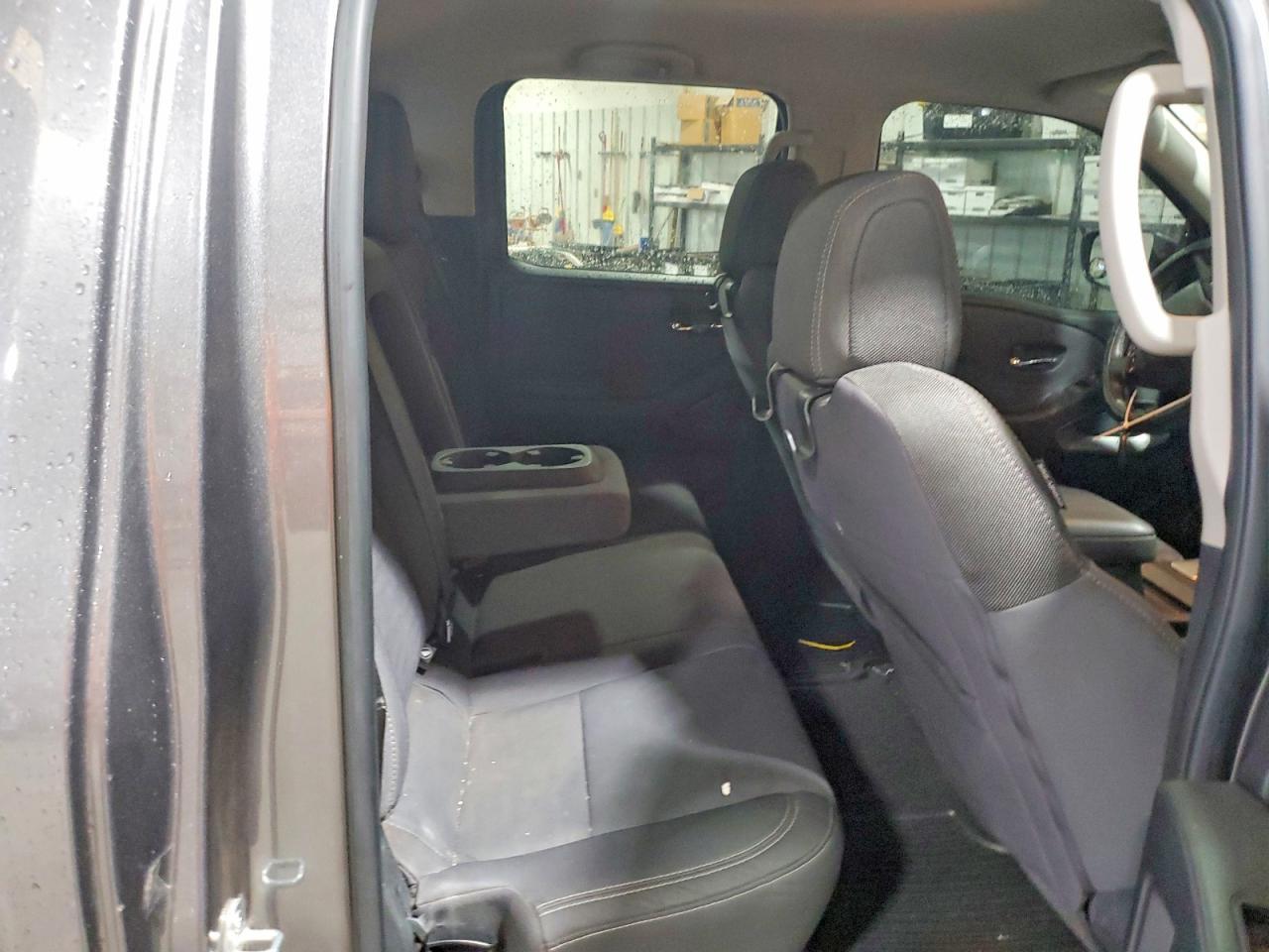 2024 NISSAN Frontier