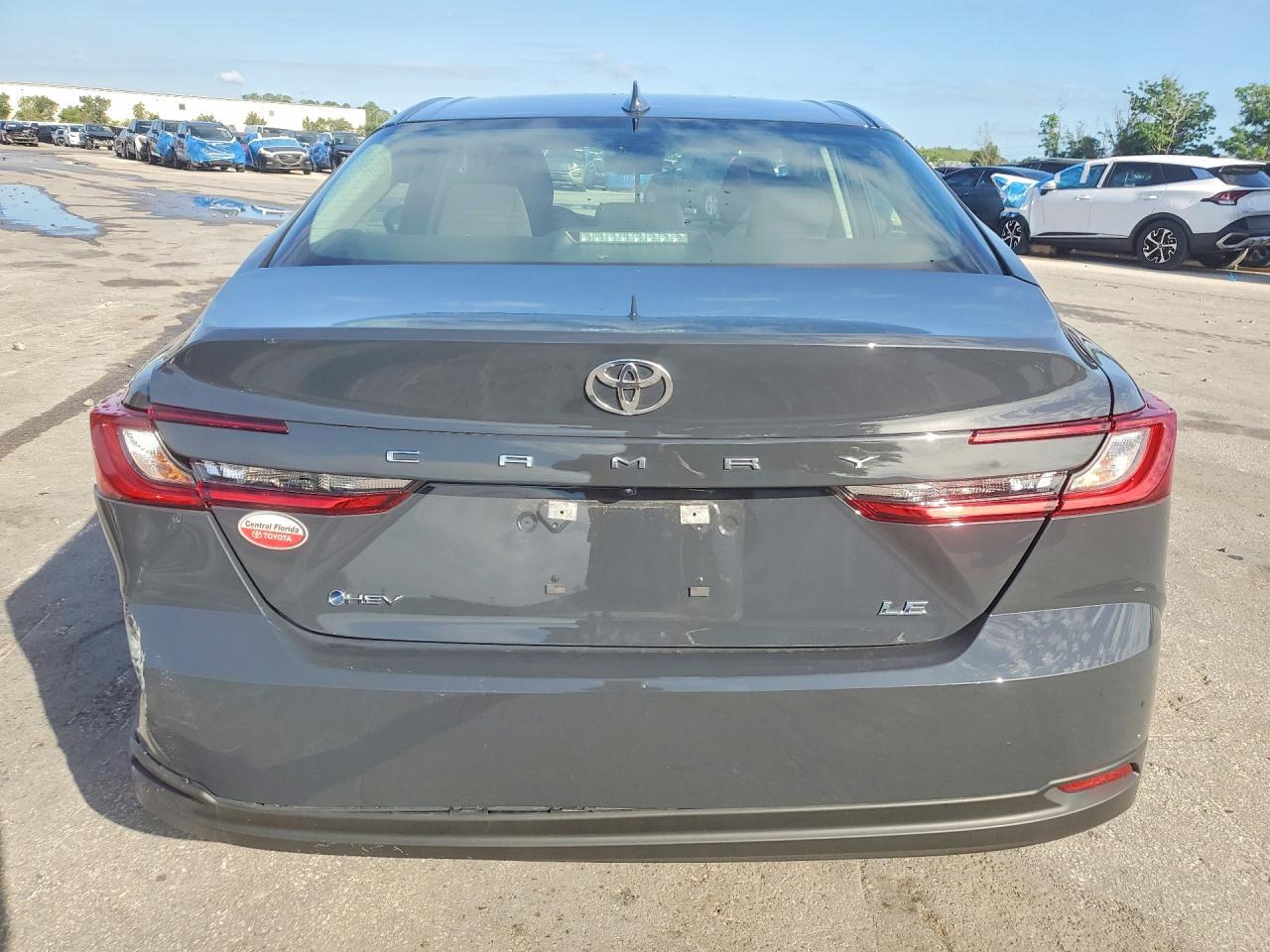 2026 TOYOTA CAMRY