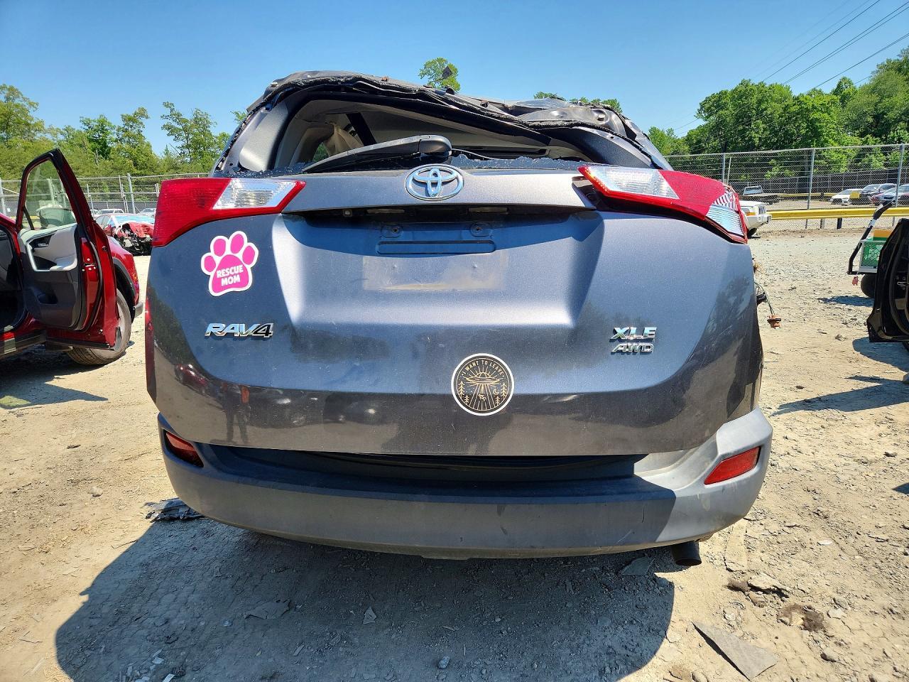 2015 TOYOTA RAV4