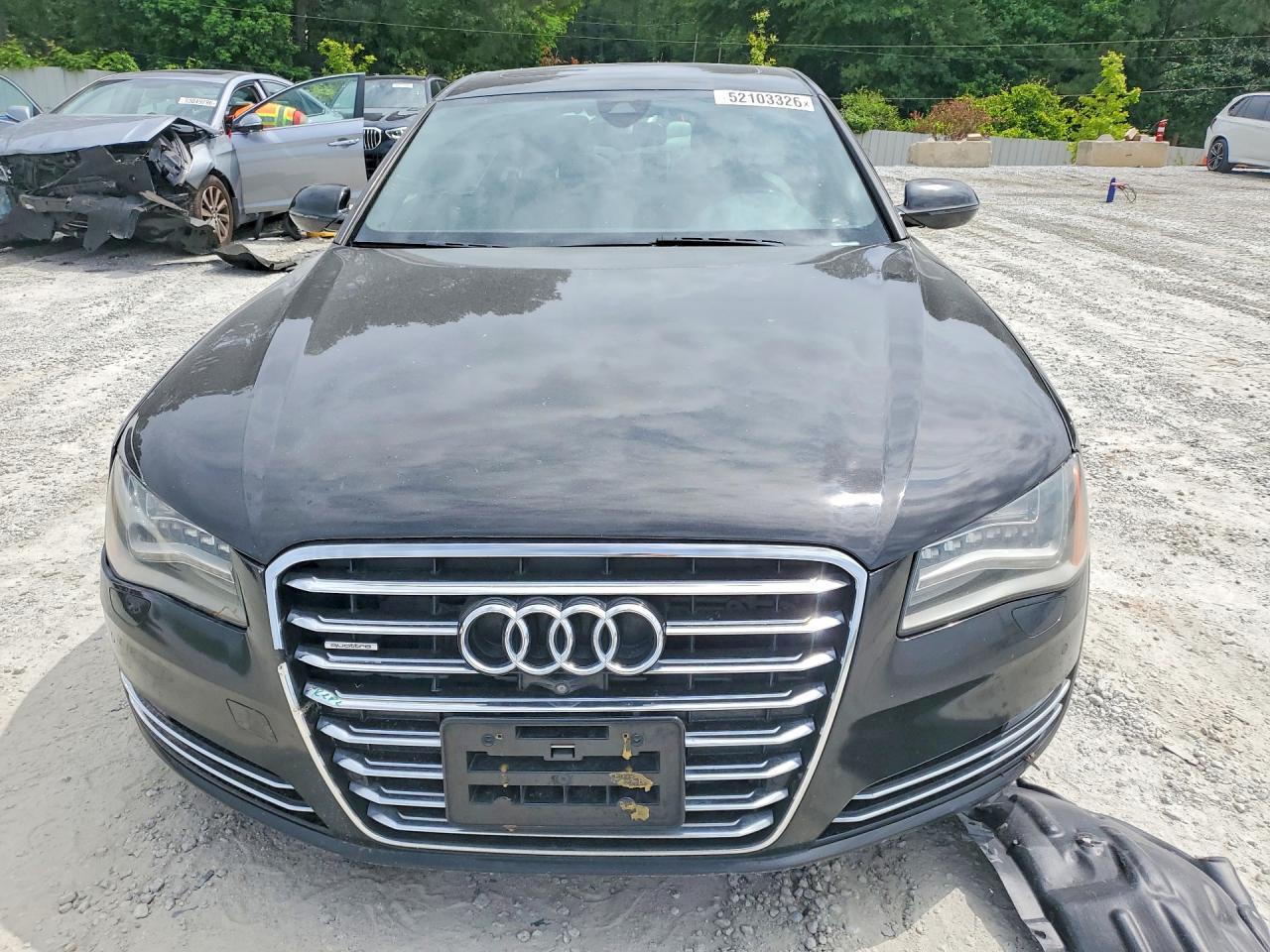 2013 AUDI A8