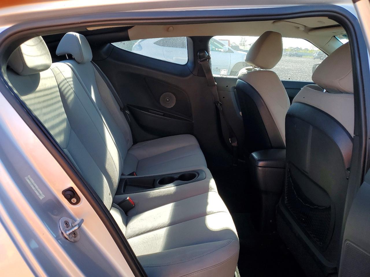 2012 HYUNDAI VELOSTER