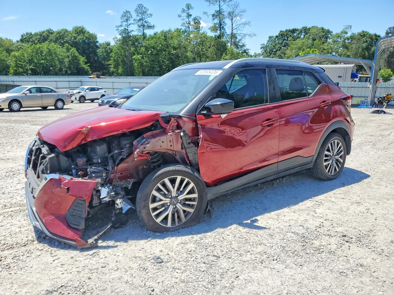 2024 NISSAN KICKS