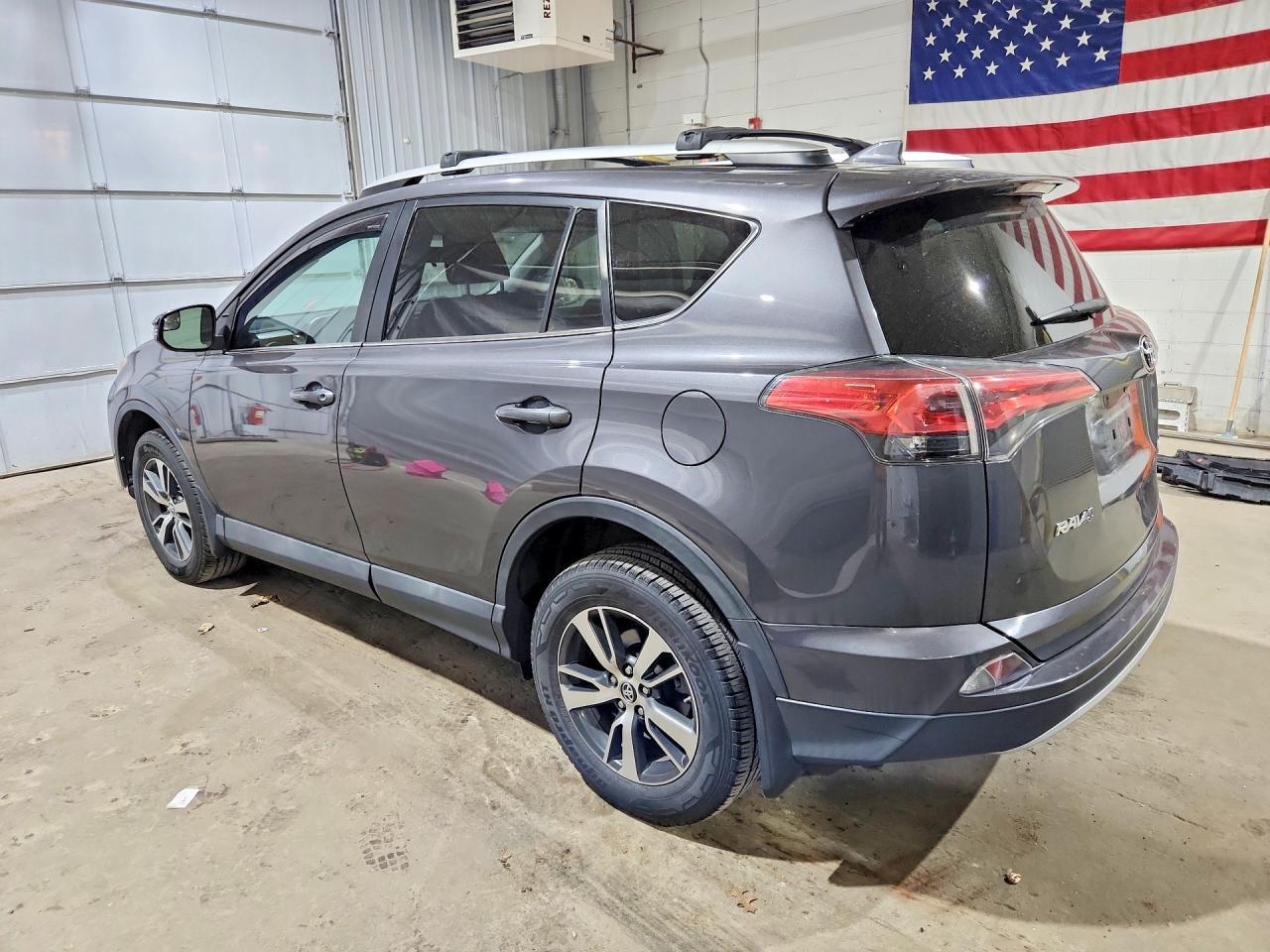 2016 TOYOTA RAV4