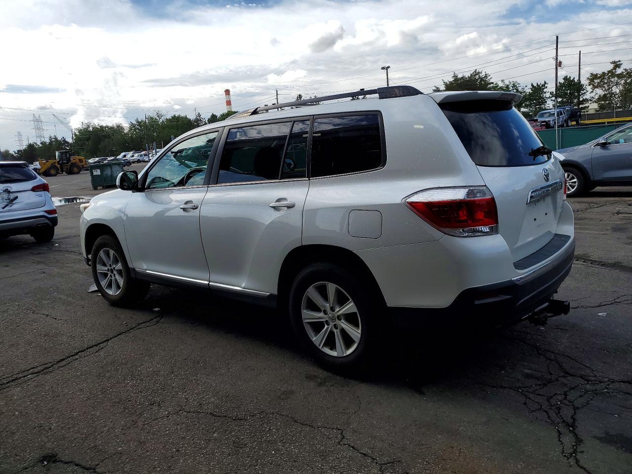 2012 TOYOTA HIGHLANDER