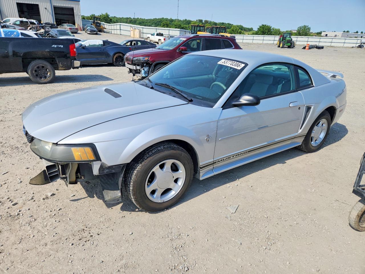 2001 FORD MUSTANG