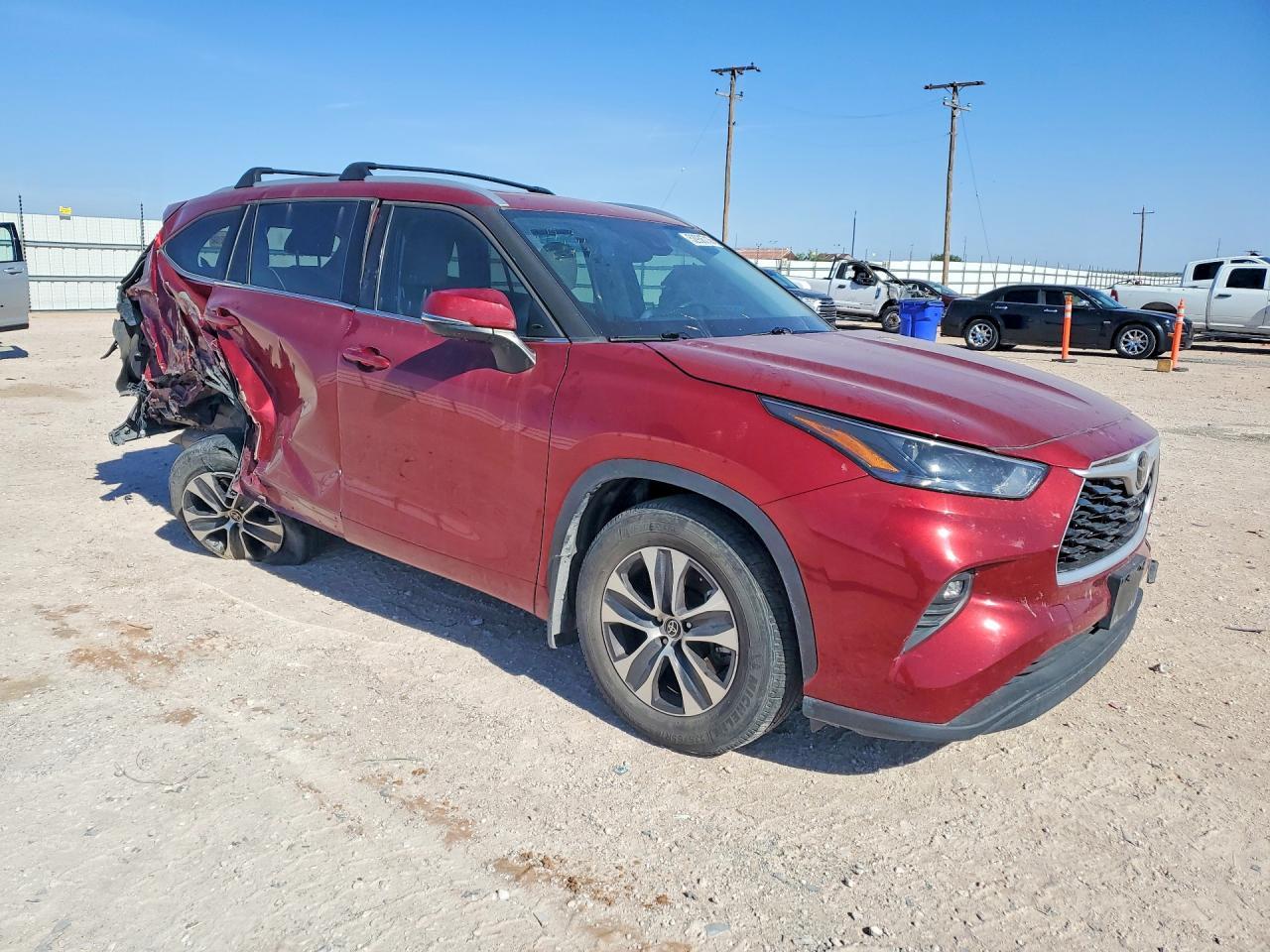 2022 TOYOTA HIGHLANDER