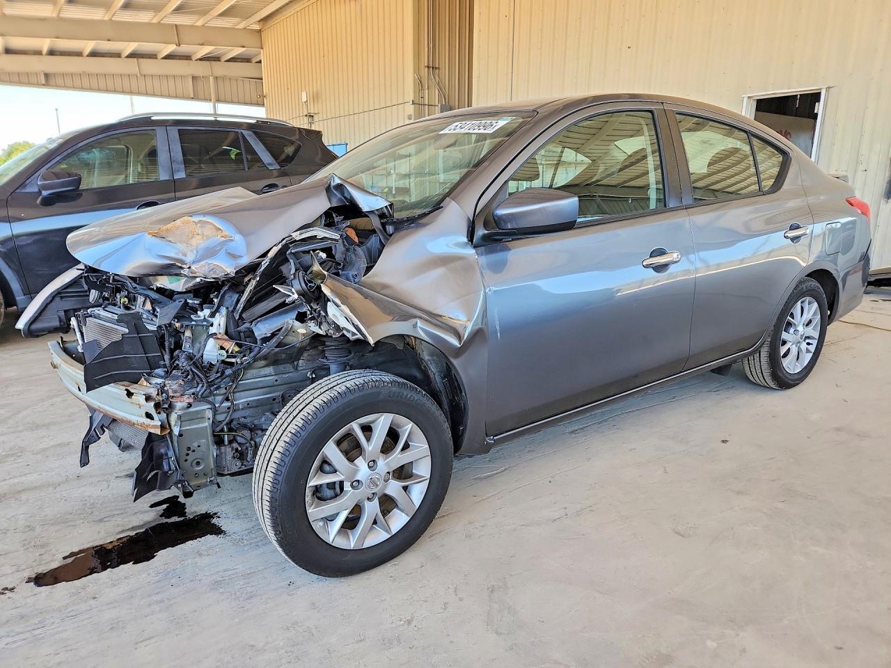 2018 NISSAN VERSA