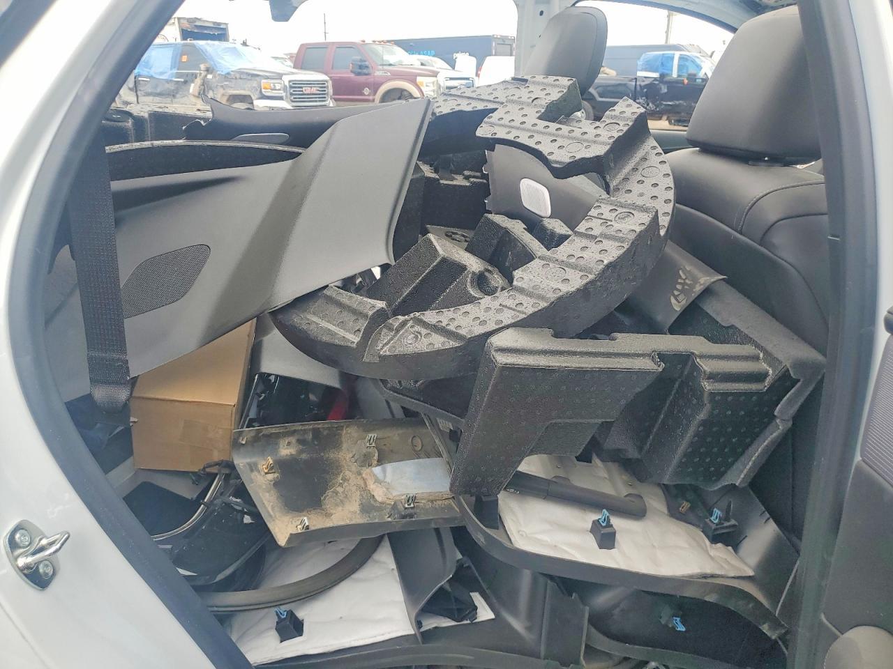 2025 CADILLAC XT5