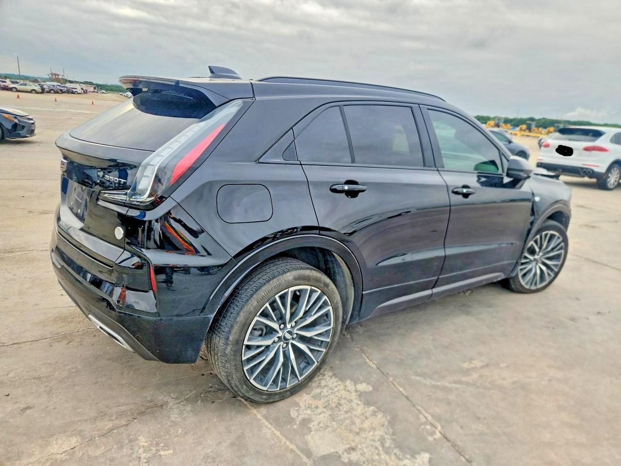 2024 CADILLAC XT4