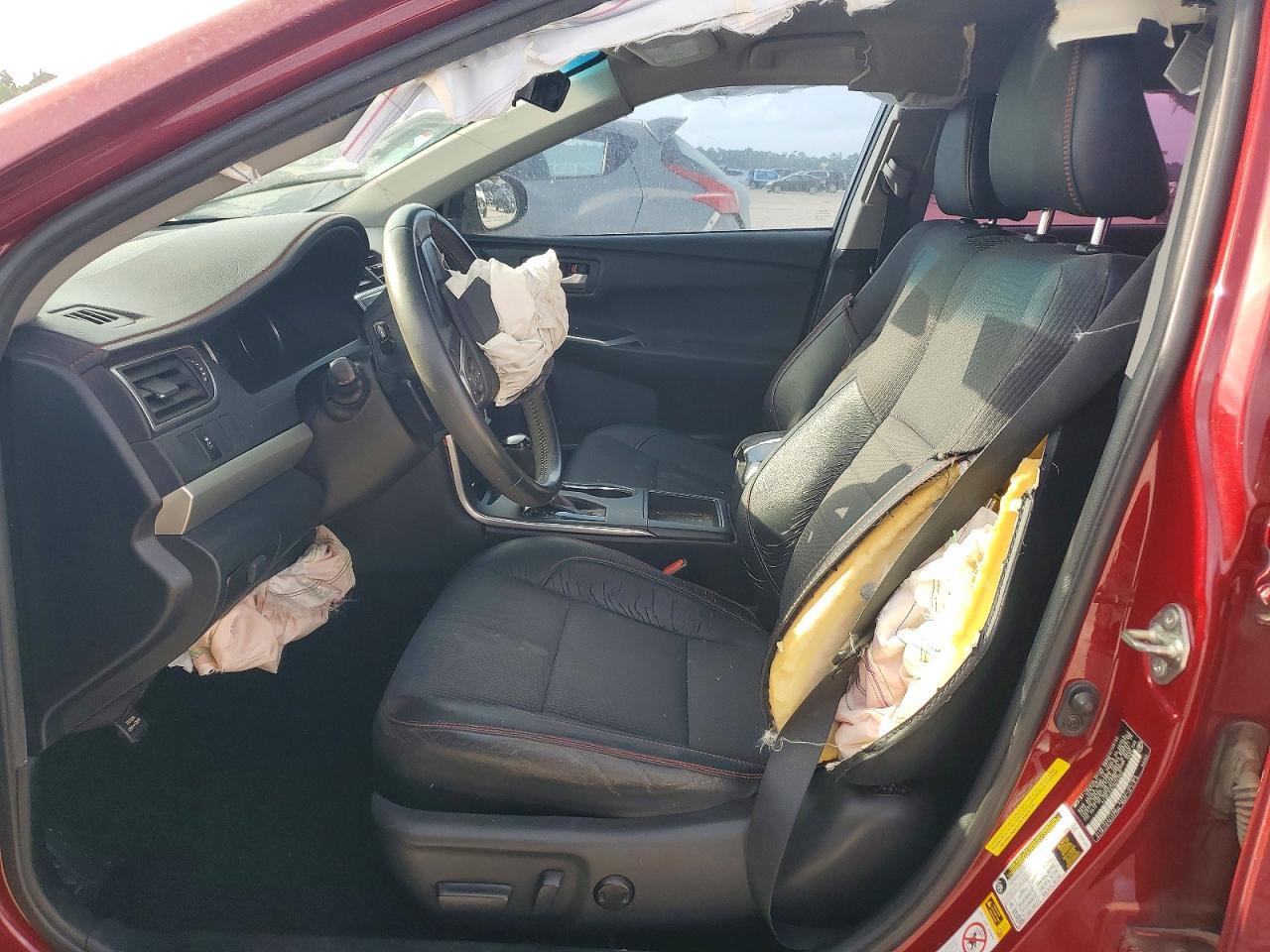 2017 TOYOTA CAMRY