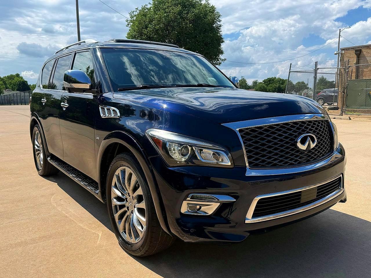 2016 INFINITI QX80