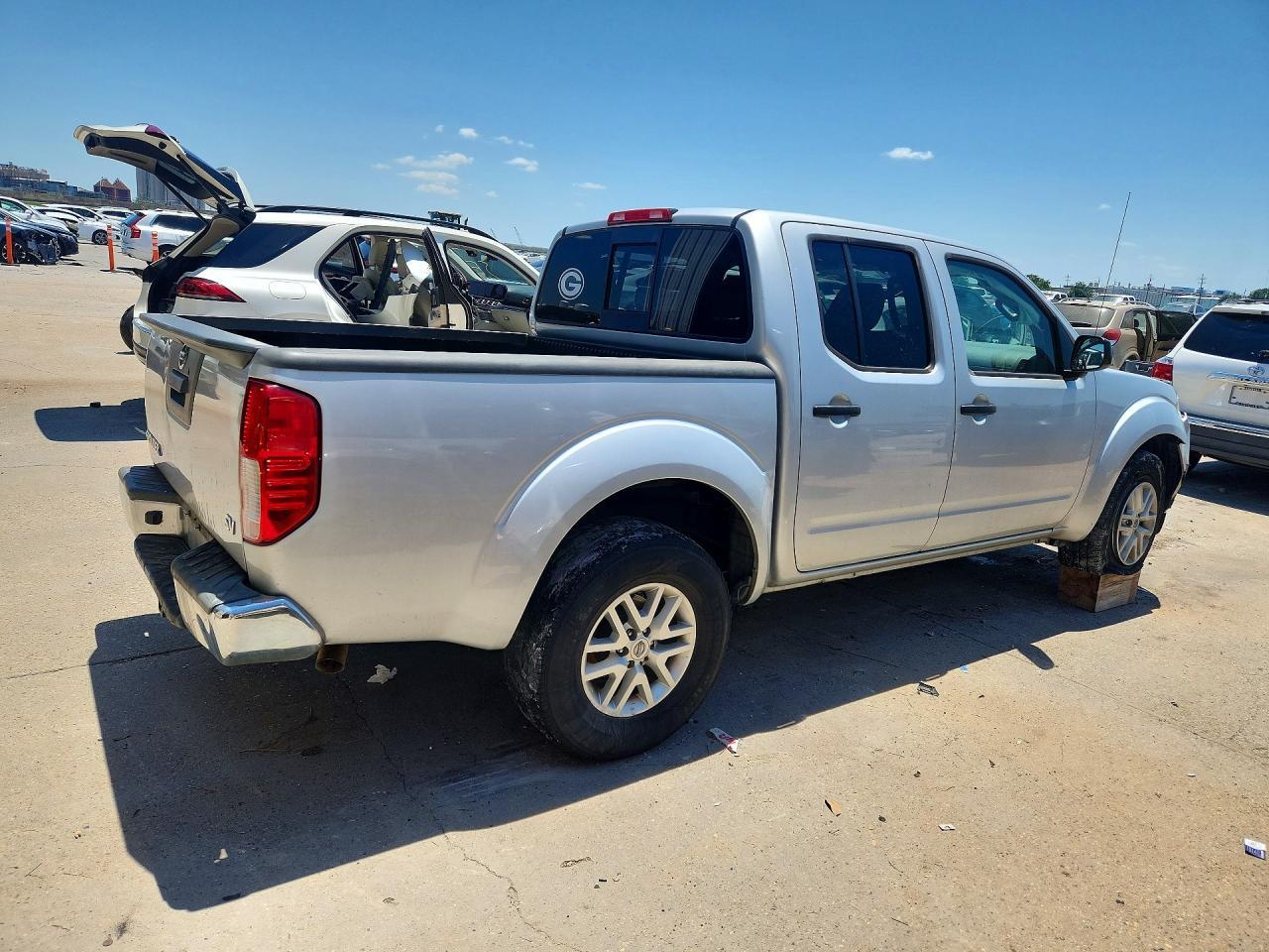 2019 NISSAN Frontier